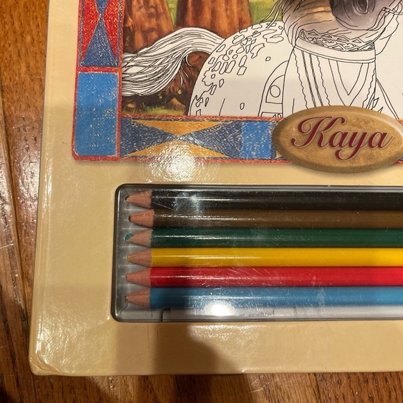 COPY - THE AMERICAN GIRLS Art Studio ~ KAYA 57242 with Pencils - Picture 2 of 8